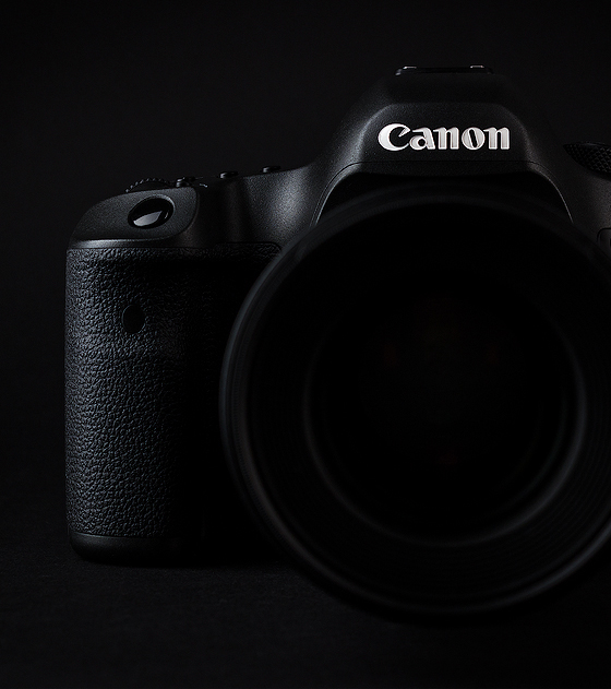 Canon EOS 5DSR.