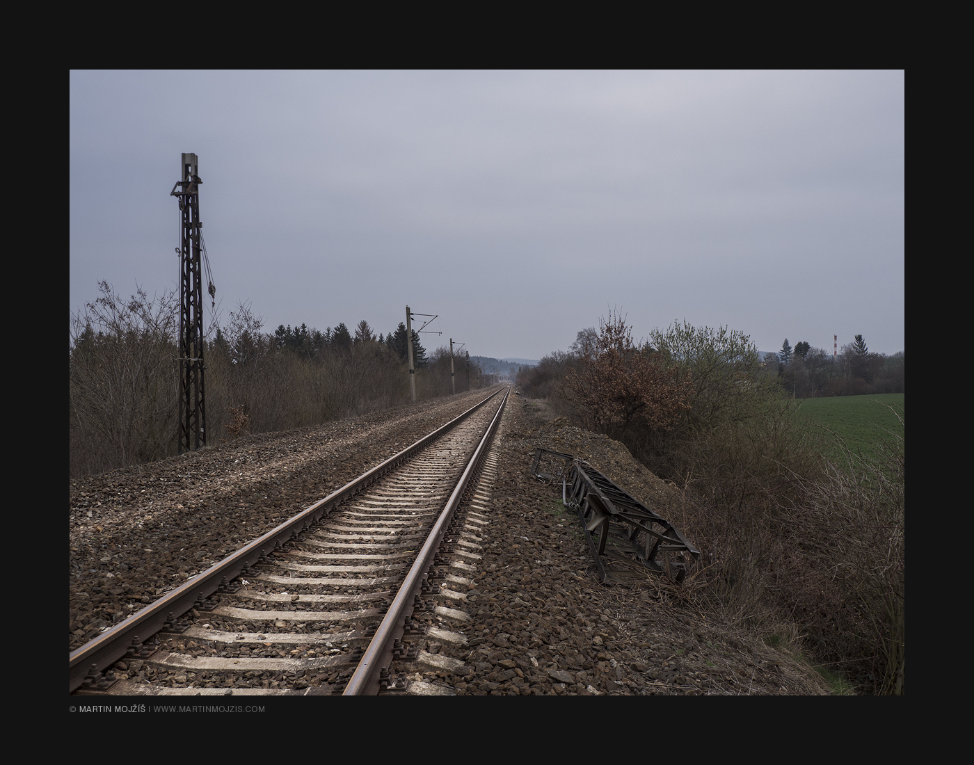 Zrušená železniční trať mezi Chrástem u Plzně a Plzní – Doubravkou.